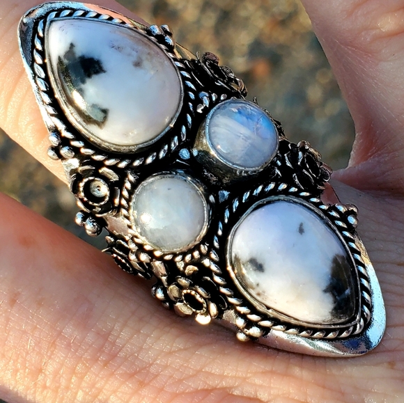 New Zebra Jasper and Rainbow Moonstone 925 Silver Statement Ring. - Picture 3 of 16